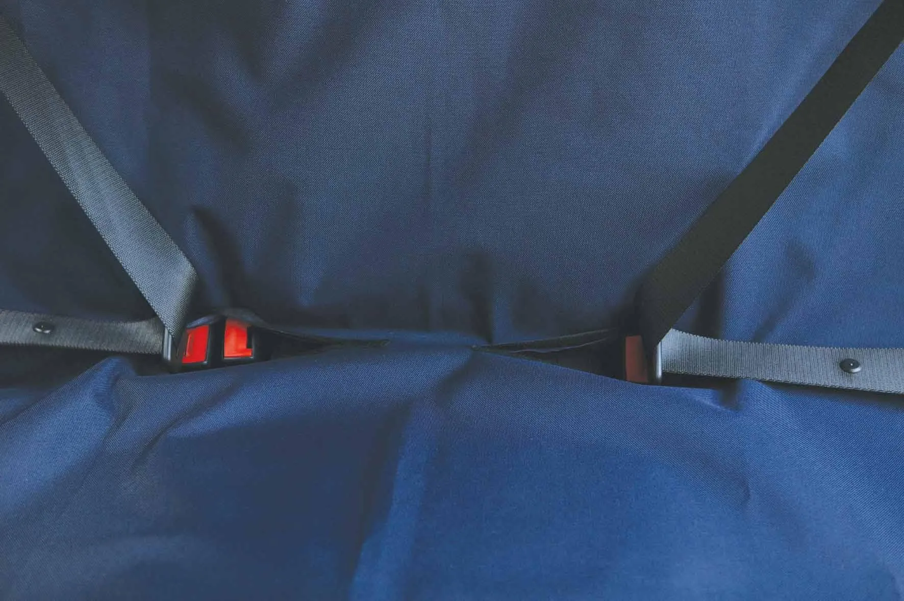Danish Design Car Seat Cover Rear Navy Waterproof